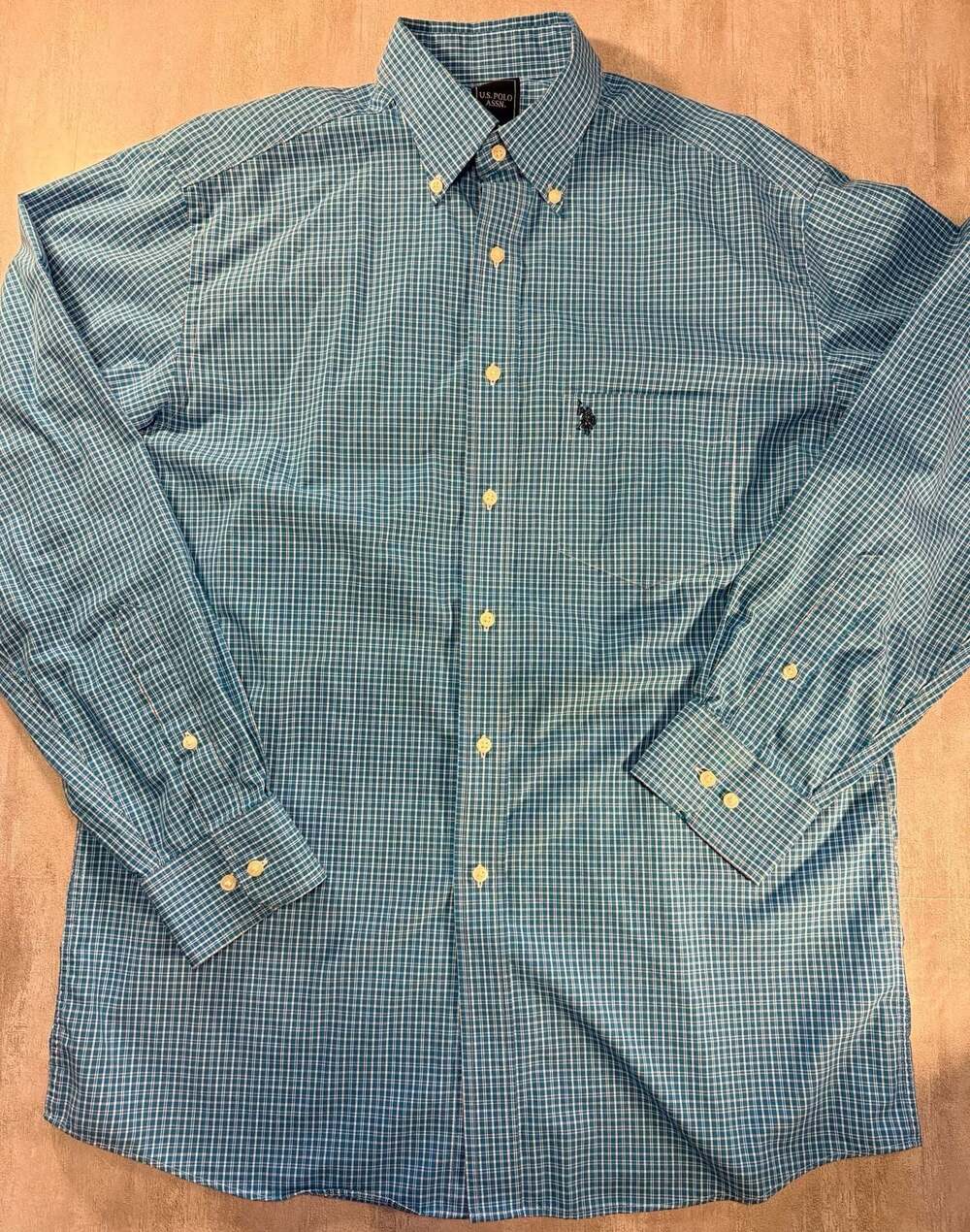 U.S. Polo Assn. Men's Plaid Button Down Shirt Size M 15-15.5 34/35